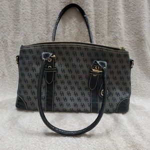 Dooney and Bourke handbag